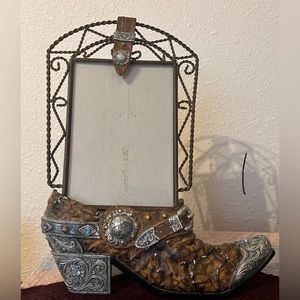 Cowboy boot frame